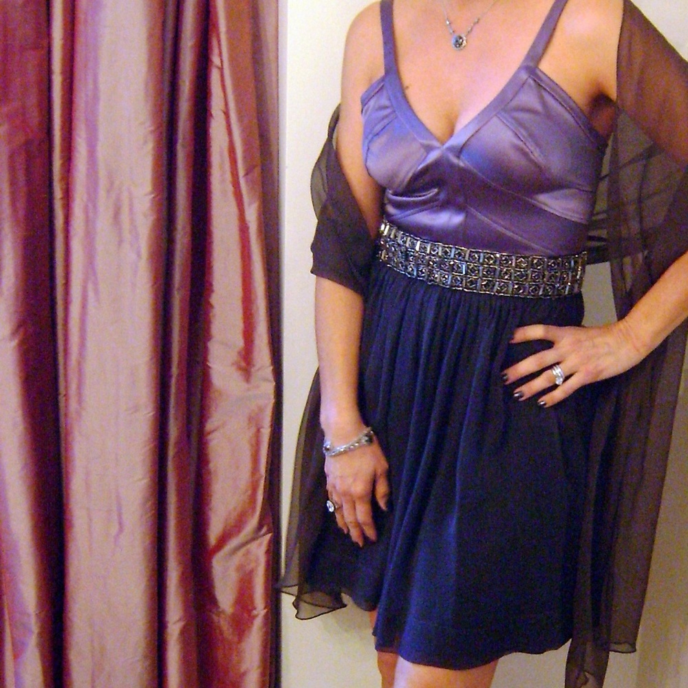 CHIC COCKTAIL DRESS!